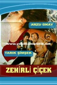 Zehirli Çiçek – Arzu Okay Denizden Çıplak çıkıyor